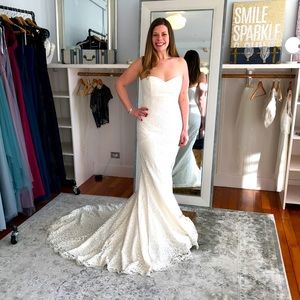 Nicole Miller Strapless Wedding Gown Sz 10